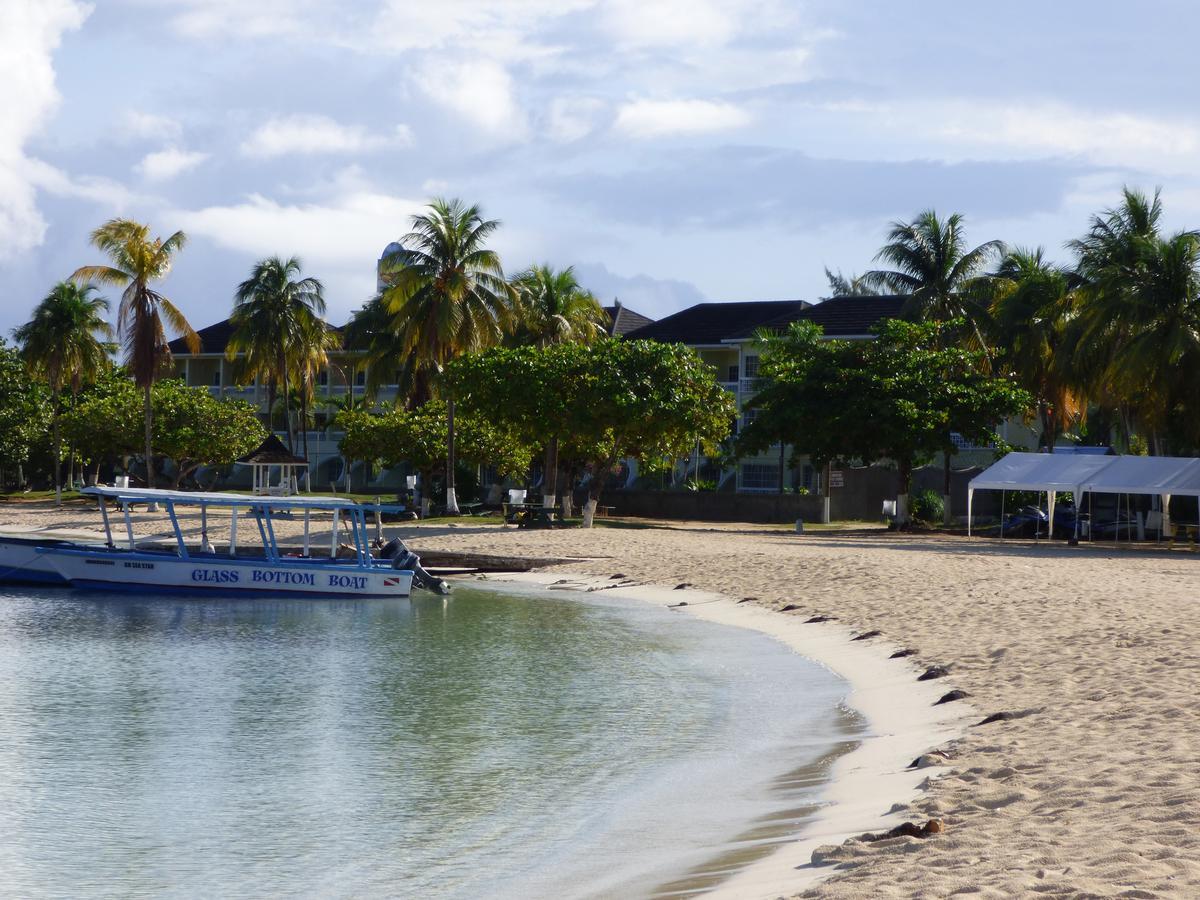 Beach One Bedroom Suite A20 Ocho Rios Eksteriør bilde